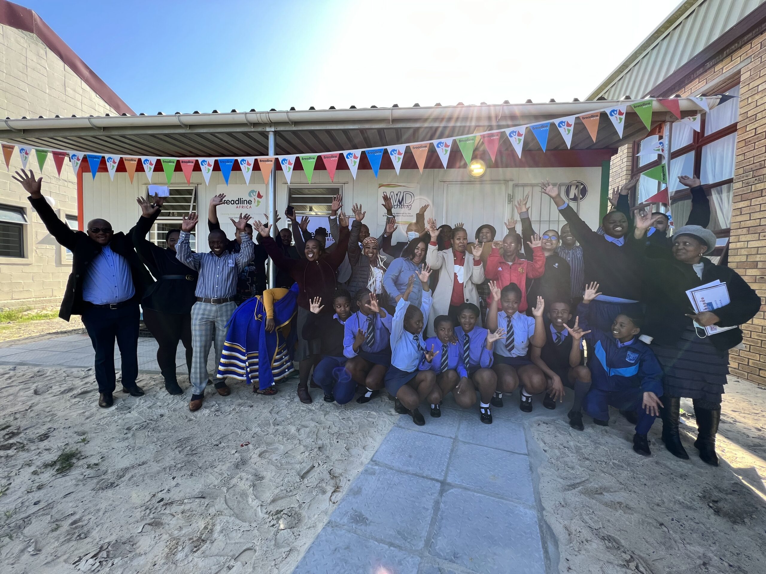 noluthando-school-for-the-deaf-56m2-library-breadline-africa