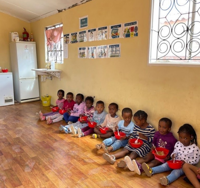 Home – Providing initiatives and infrastructure– Breadline Africa